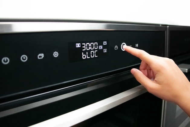 https://easelectric.es/img/cms/categorias/Horno/embv38dtn-embv48dtn-display-digital-led-con-touch-control.jpg